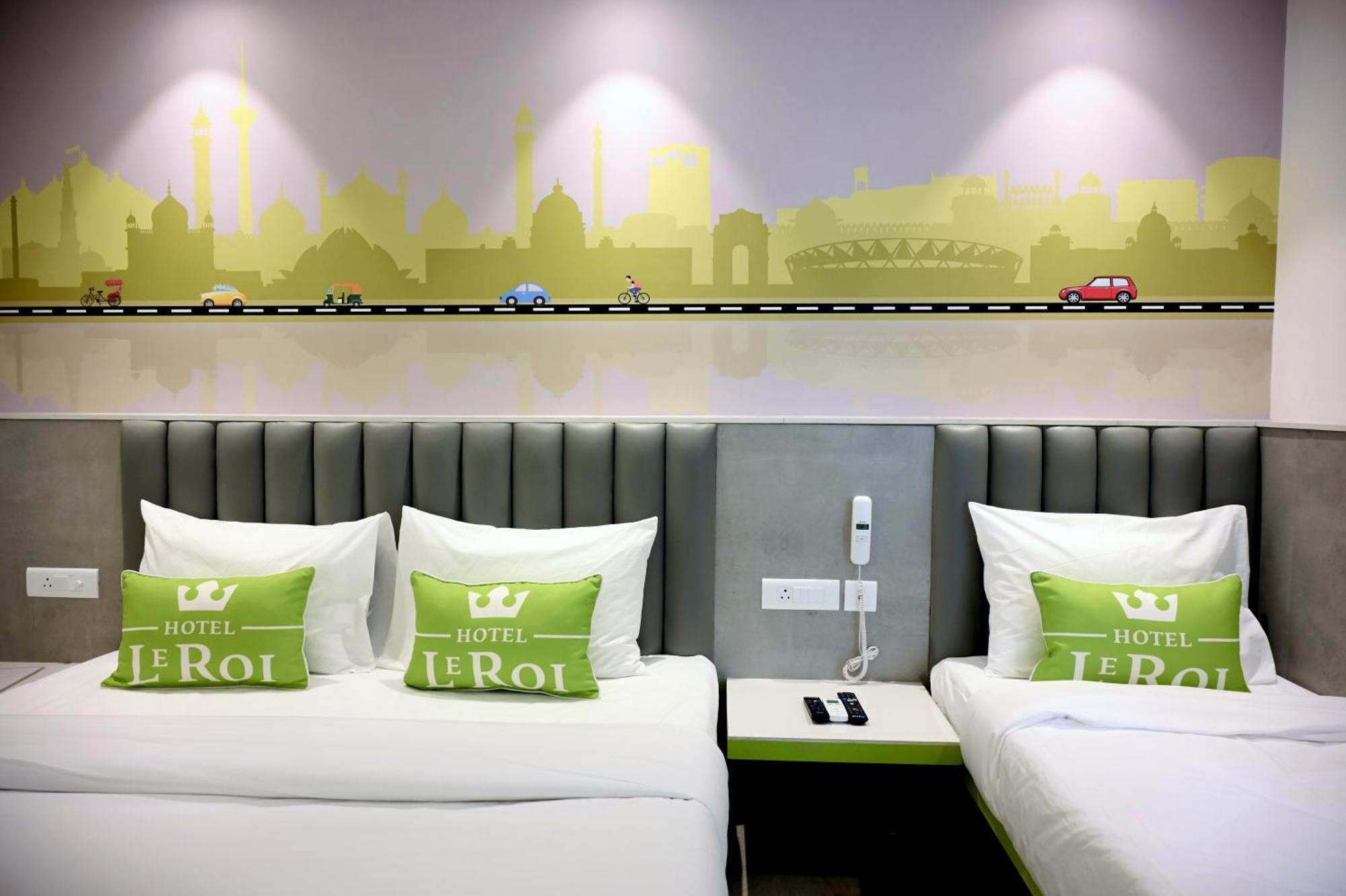 Hotel Le Roi Express Karol Bagh デリー エクステリア 写真